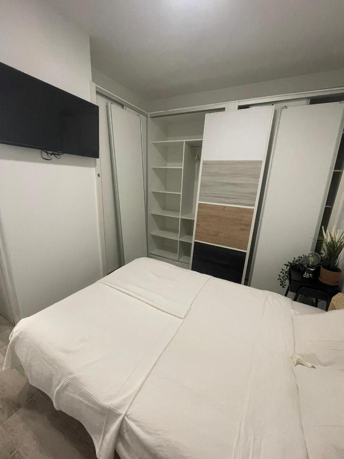 Apartamentos Jap Villaamil 马德里 外观 照片